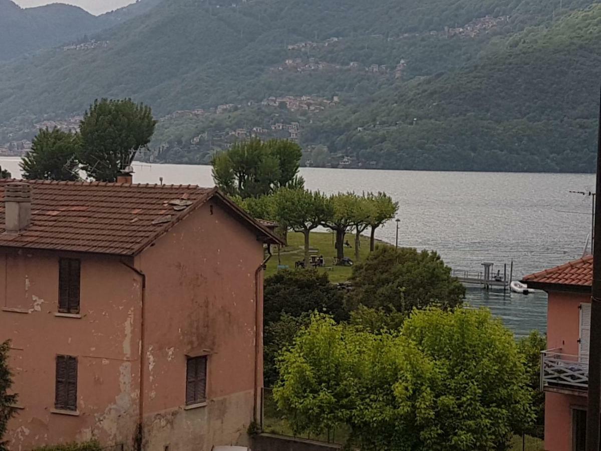 La Casa Del Borgo Villa Dervio Exterior photo